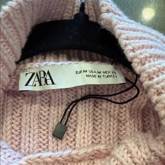 NWT Zara Soft Pink Cowl Neck Sweater - Picture 2 of 3